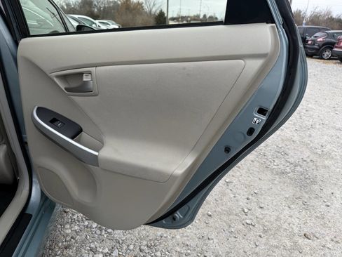 Used 2012 Toyota Prius Two image 18