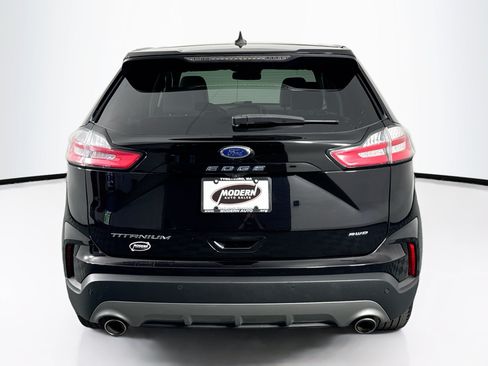 Used 2023 Ford Edge Titanium w/ Cargo Accessory Package AWD/4WD image 10