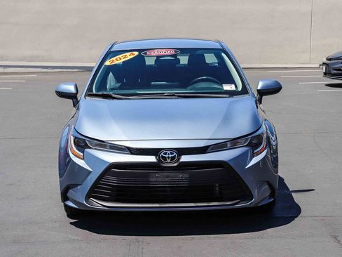 Certified 2024 Toyota Corolla LE FWD image 2