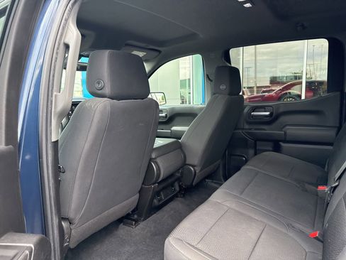 Used 2020 Chevrolet Silverado 1500 Custom Trail Boss w/ Custom Convenience Package AWD/4WD image 14
