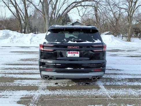 Used 2025 GMC Acadia Elevation image 4