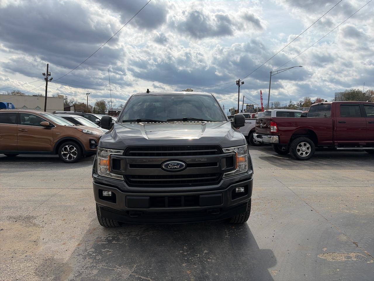 Used 2020 Ford F150 XLT w/ Equipment Group 302A Luxury AWD/4WD image 8