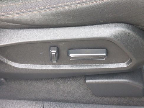 Used 2025 Honda Pilot Sport image 43