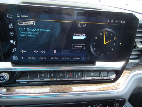 Used 2023 Chevrolet Silverado 1500 LT image 27