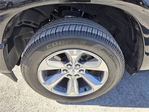 Certified 2022 RAM 1500 Limited image 20