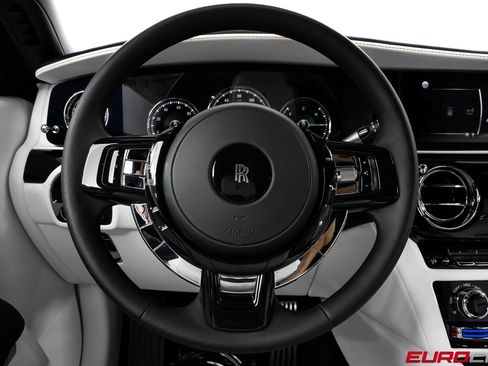 Used 2024 Rolls-Royce Ghost AWD/4WD image 30