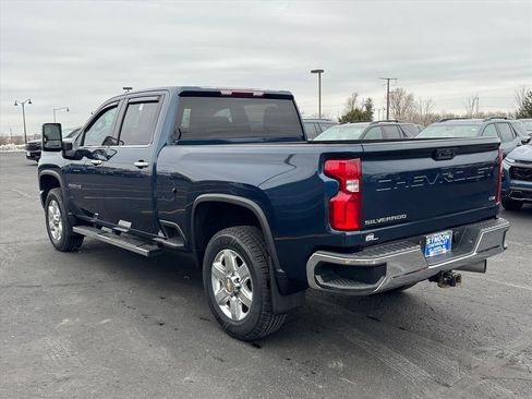 Certified 2022 Chevrolet Silverado 2500 LTZ image 3