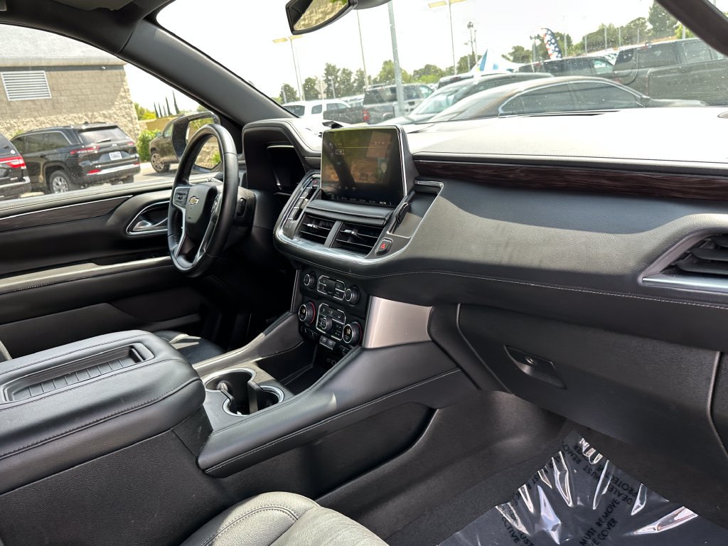 Used 2024 Chevrolet Suburban LT AWD/4WD image 18