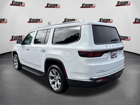 Used 2022 Jeep Wagoneer Series II AWD/4WD image 7