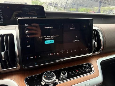 Used 2025 Ford Expedition Max King Ranch image 10