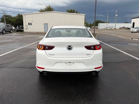 Used 2025 MAZDA MAZDA3 s FWD image 5
