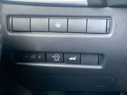 New 2026 Nissan Rogue SV image 21