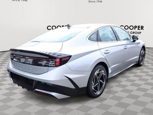 New 2026 Hyundai Sonata SEL FWD image 7