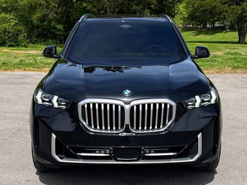 Used 2025 BMW X5 xDrive40i w/ Premium Package AWD/4WD image 6