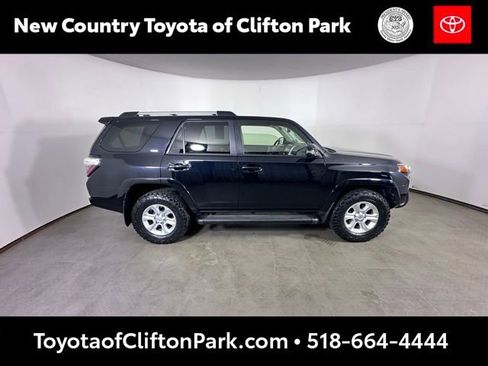 Used 2020 Toyota 4Runner SR5 Premium w/ Moonroof Package image 2