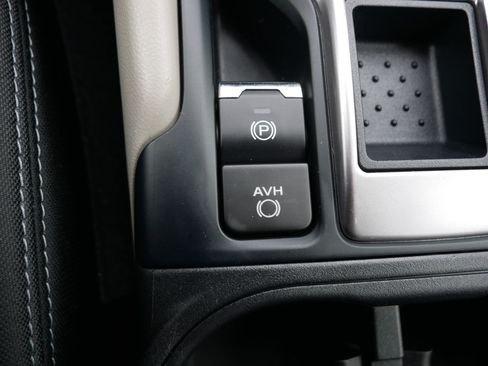 Used 2023 Subaru Forester image 28