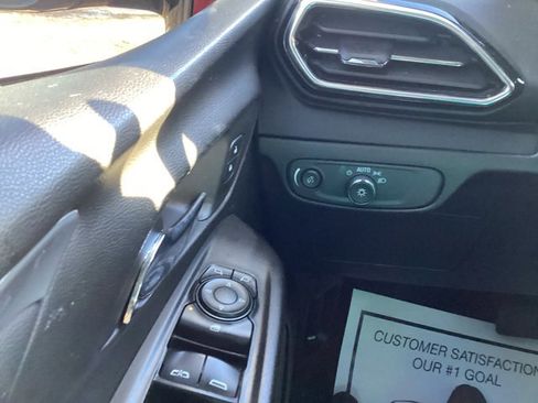 Used 2023 Chevrolet Bolt LT w/ Infotainment Package image 17