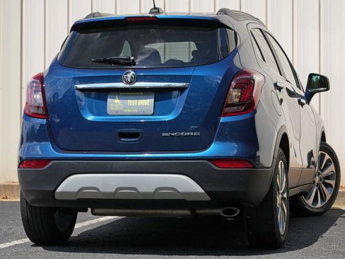Used 2020 Buick Encore Preferred w/ Safety Package FWD image 4