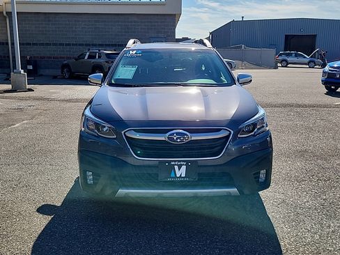 Used 2021 Subaru Outback Touring w/ Popular Package #2 AWD/4WD image 2