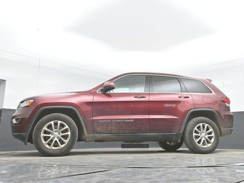 Used 2022 Jeep Grand Cherokee Laredo X image 30