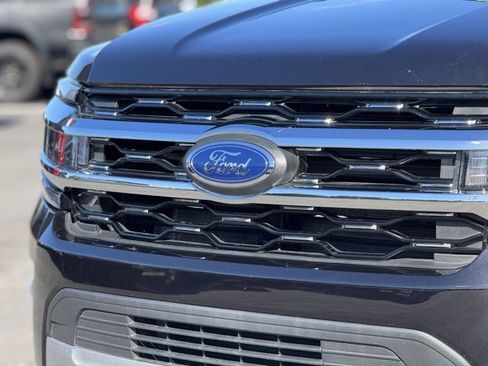 Used 2024 Ford Expedition Limited image 5