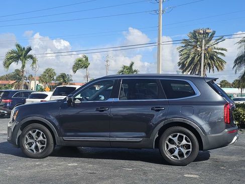Used 2020 Kia Telluride EX image 2