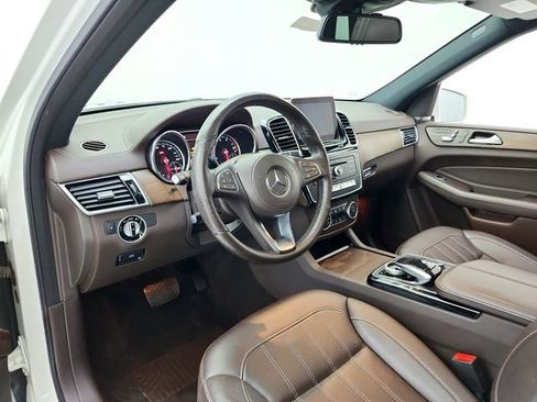 Used 2019 Mercedes-Benz GLS 450 4MATIC image 16