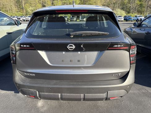 Used 2025 Nissan Kicks S AWD/4WD image 5