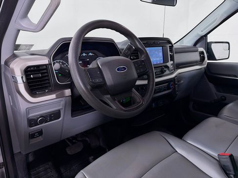 Used 2021 Ford F150 XL w/ Trailer Tow Package image 10