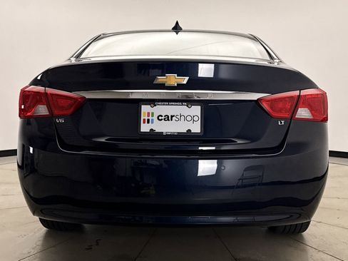 Used 2017 Chevrolet Impala LT w/ Convenience Package FWD image 4