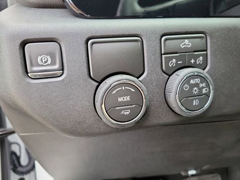 Certified 2026 Chevrolet Silverado 1500 RST image 22