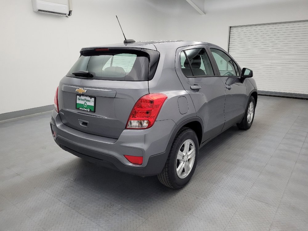 Used 2020 Chevrolet Trax LS FWD image 9
