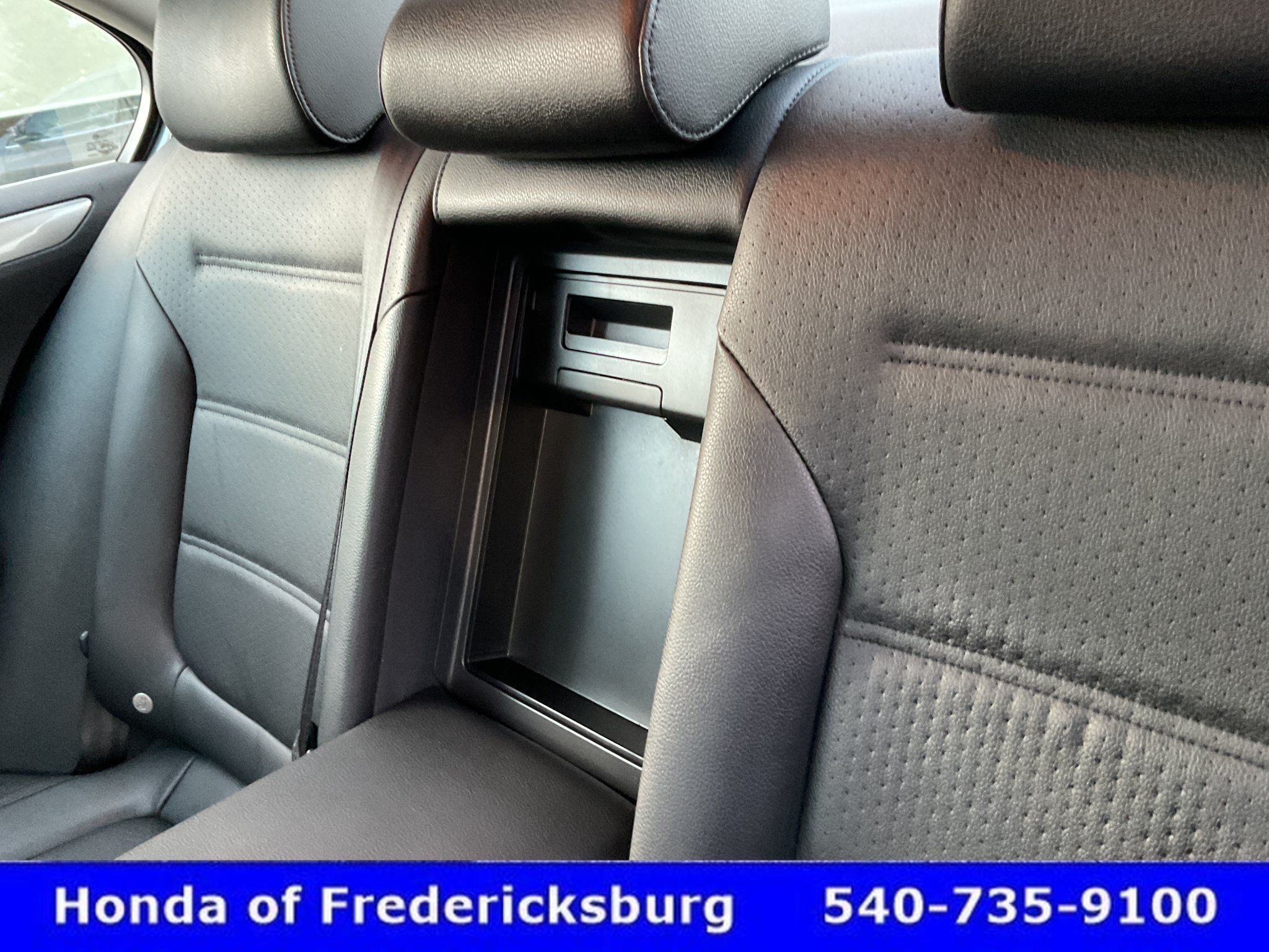 Used 2015 Volkswagen Jetta SE FWD image 26