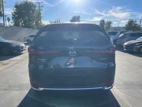 Certified 2024 MAZDA CX-90 Plug-In Hybrid w/ Premium Pkg AWD/4WD image 3