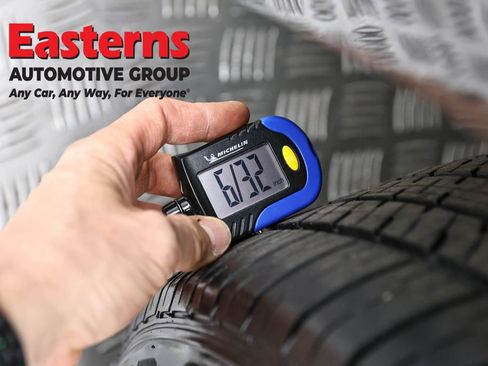 Used 2023 Dodge Challenger SXT image 28