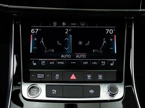Certified 2025 Audi Q8 Premium Plus w/ Premium Plus Package AWD/4WD image 27