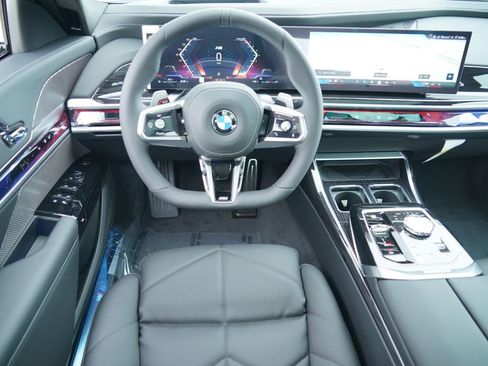 New 2026 BMW 740i w/ Premium Package RWD image 15