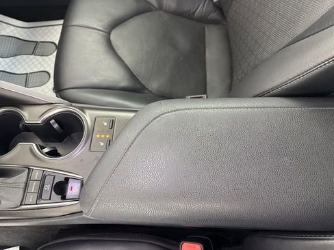 Used 2023 Toyota Camry XSE image 30