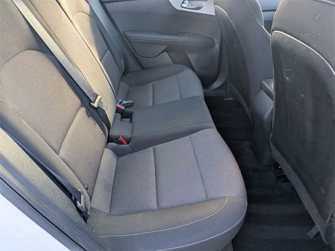 Used 2024 Kia Forte LXS image 29