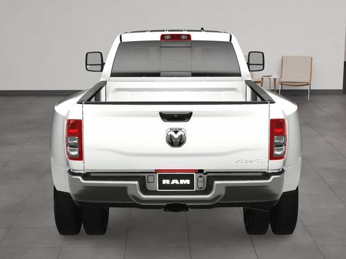 New 2024 RAM 3500 Tradesman w/ Chrome Appearance Group image 12