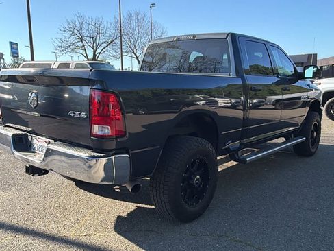 Used 2013 RAM 2500 Tradesman w/ Chrome Appearance Group image 5