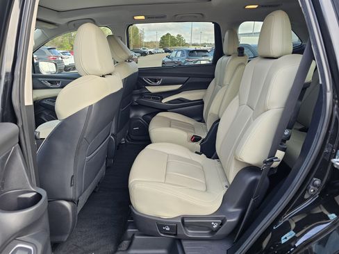 Used 2023 Subaru Ascent Limited w/ Technology Package image 31