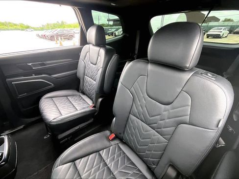 Used 2024 Kia Telluride SX X-Line image 20
