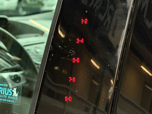 Used 2015 Ford Escape SE image 15