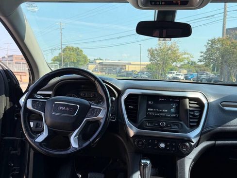 Used 2019 GMC Acadia SLE image 14