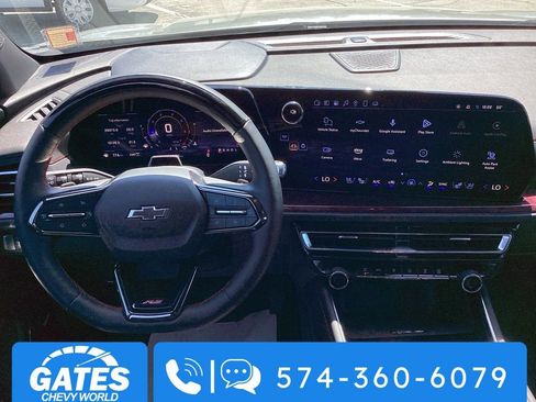 Used 2025 Chevrolet Traverse RS w/ LPO, Floor Liner Package AWD/4WD image 21