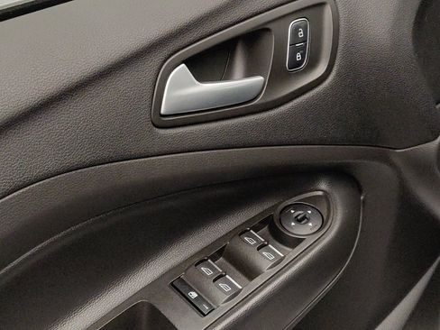 Used 2017 Ford Escape SE w/ SE Leather Comfort Package AWD/4WD image 27