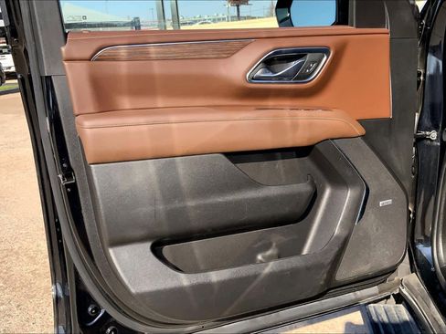 Used 2024 Chevrolet Tahoe High Country image 20