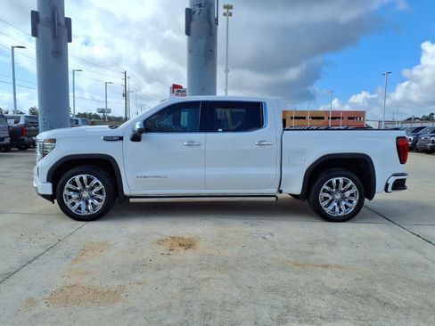 Used 2024 GMC Sierra 1500 Denali w/ Denali Reserve Package AWD/4WD image 8