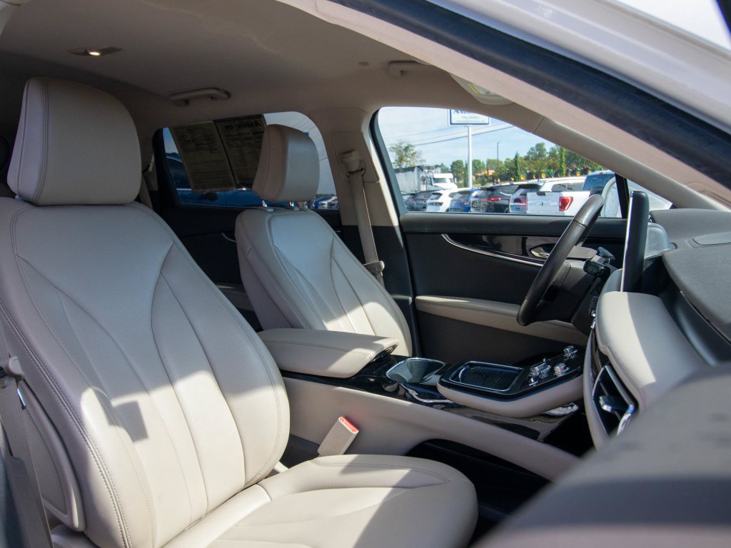 Used 2021 Lincoln Nautilus FWD image 19